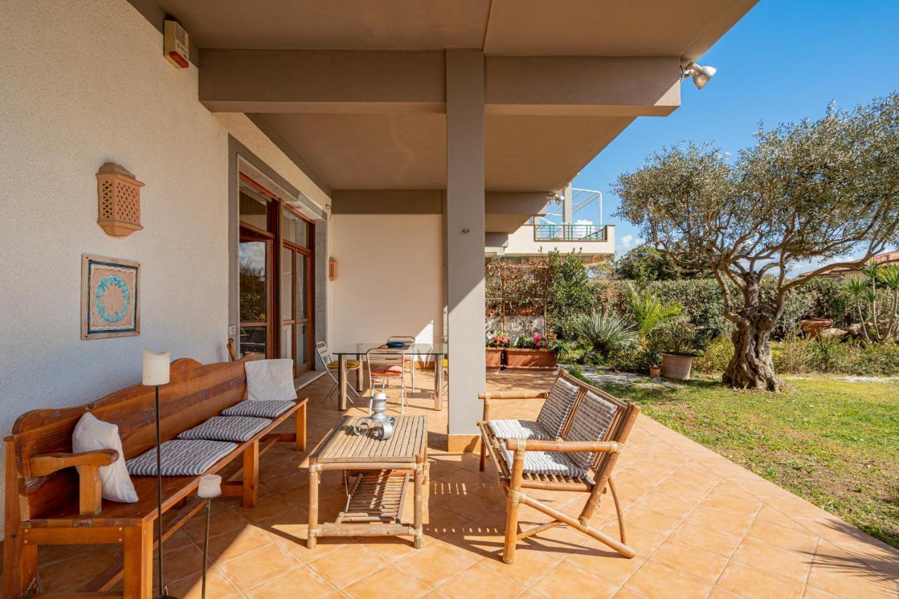 Villa Arrecifes Fertilia Exterior photo